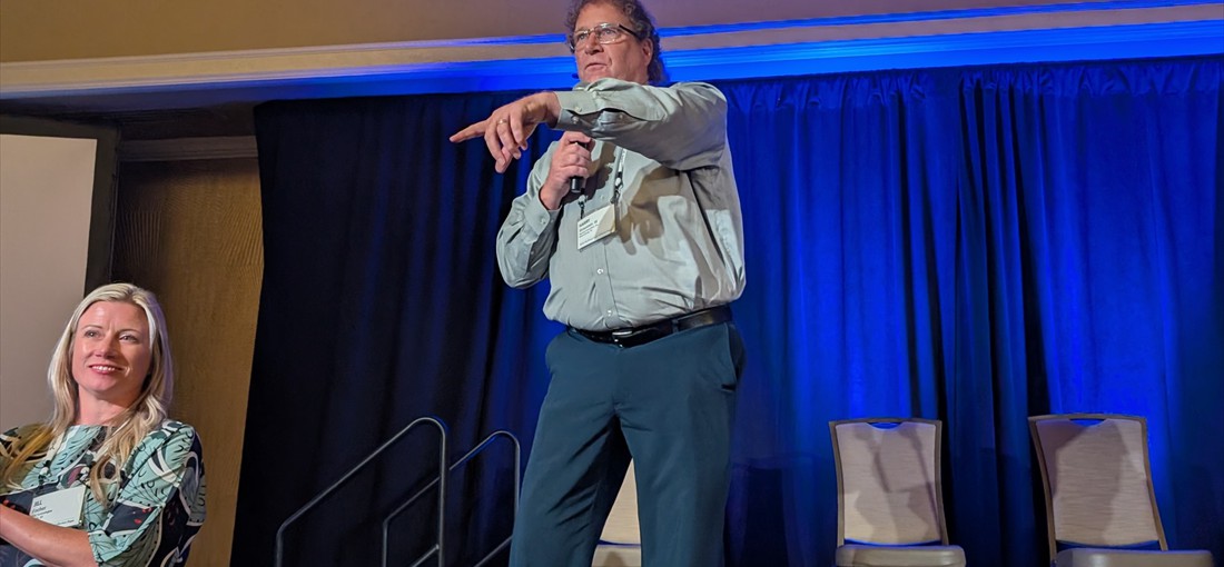 PXL_20250908_230019664